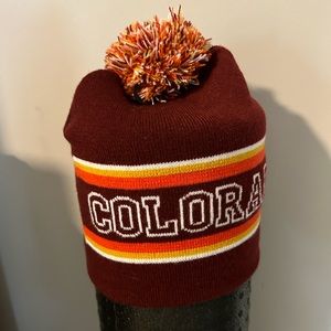COLORADO LIGHTWEIGHT KNIT BEANIE. WARM & COMFY. . New With Tags! One Size.